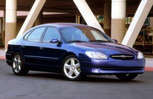 Ford Taurus 2000 года